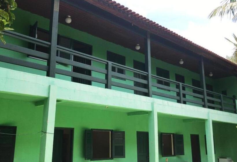 הוסטל Pousada Estrela Dalva