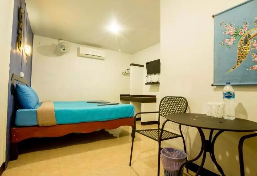 Retkeilymaja Serene Resort Koh Lipe