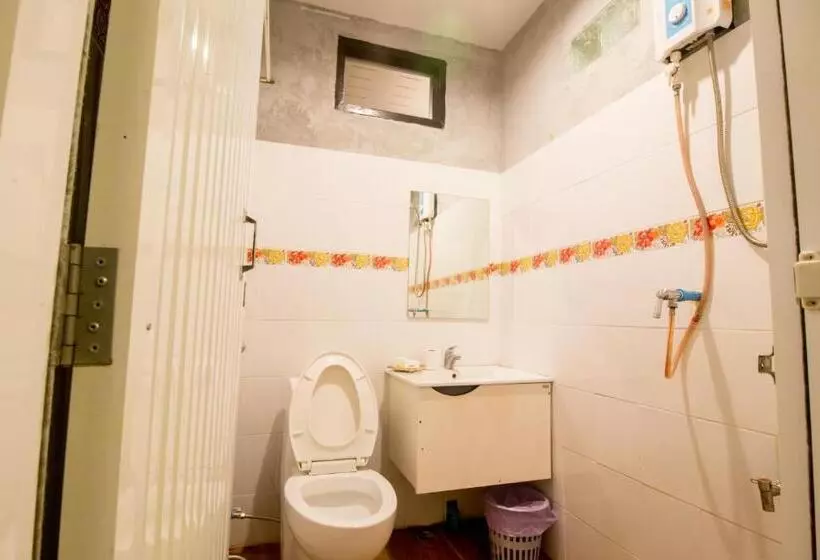 Retkeilymaja Serene Resort Koh Lipe