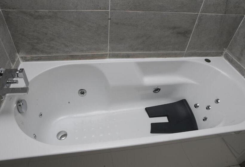 تختخواب و صبحانه Casa Immersa Nella Natura A Due Passi Del Centro