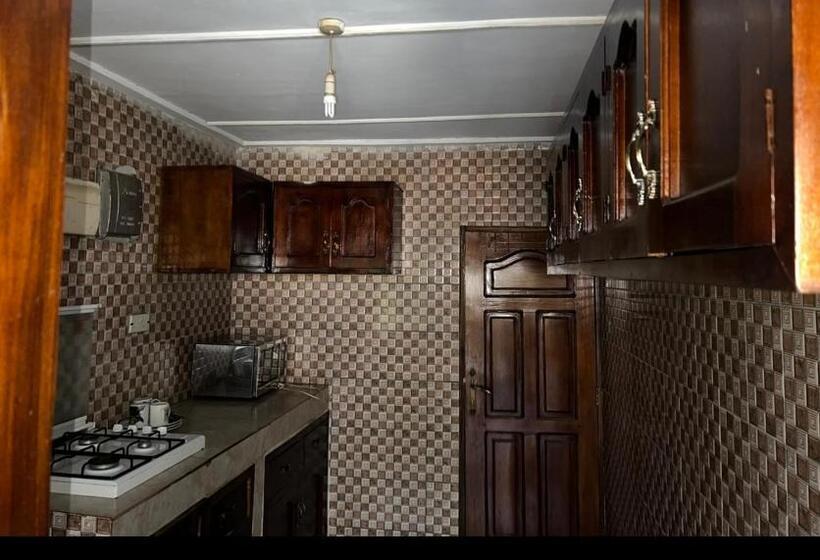 تختخواب و صبحانه Dutchlond Rooms