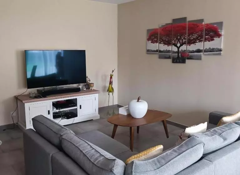 ベッドアンドブレックファースト Maison Pour Location De Chambre Circuit 24h Et Gp