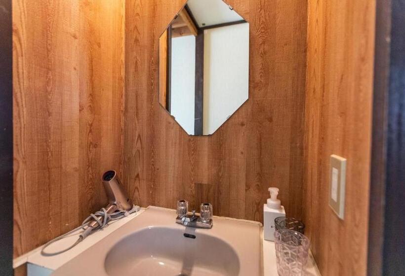 בית מלון כפרי 肆野 サンモリッツ一番館