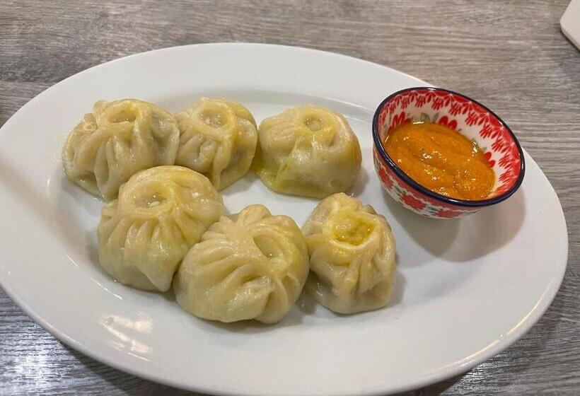 هتل Nepal Inn Sauraha Relax And Refresh A Perfect Family Getaway