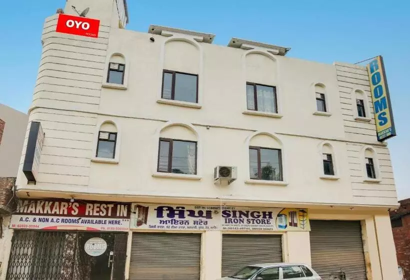 Hotelli Flagship Makkar S Rest Inn