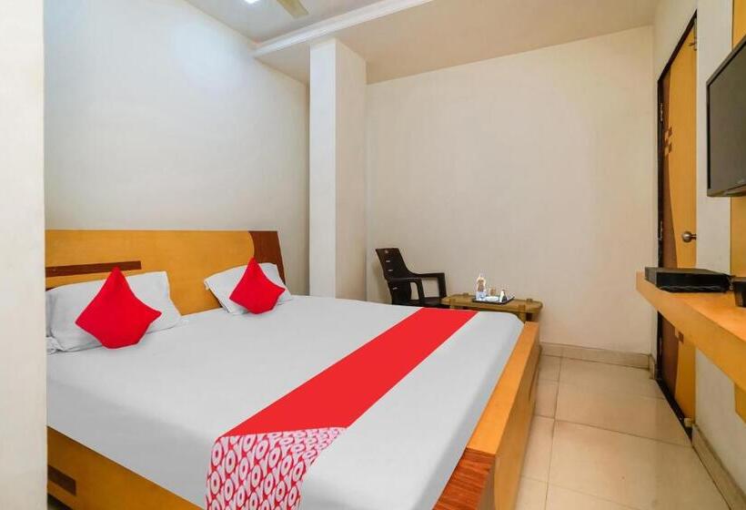هتل Oyo Flagship 81135 Sri Mahadeva Grand Ac Residency