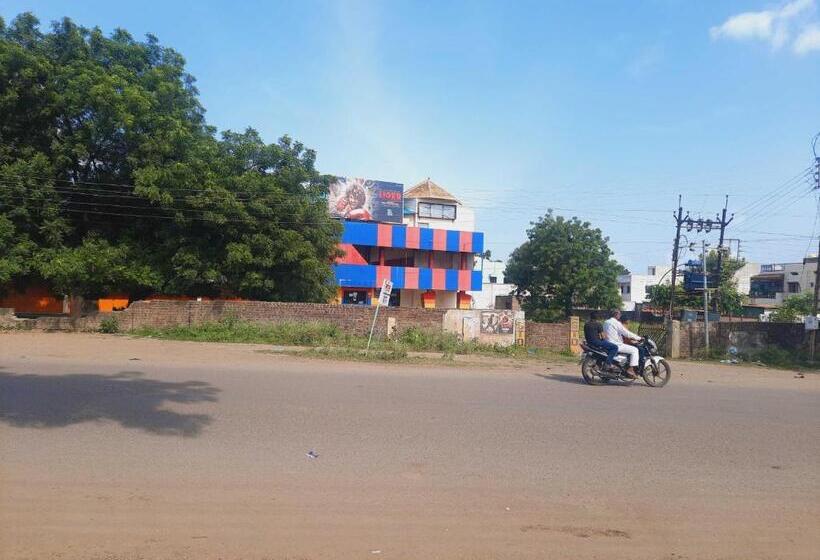 Hotel Oyo Galaxy Lodge