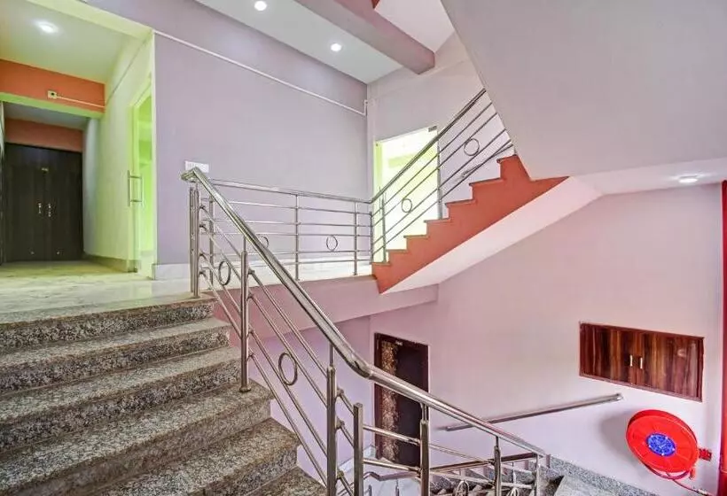 Hotelli Oyo Subha Utsab Guest House