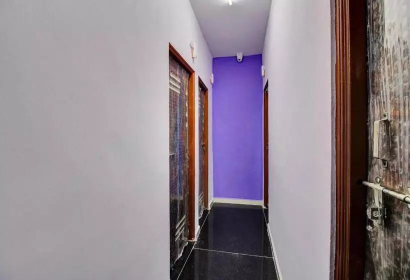 Oyo Flagship 80935 Hotel Rm Inn