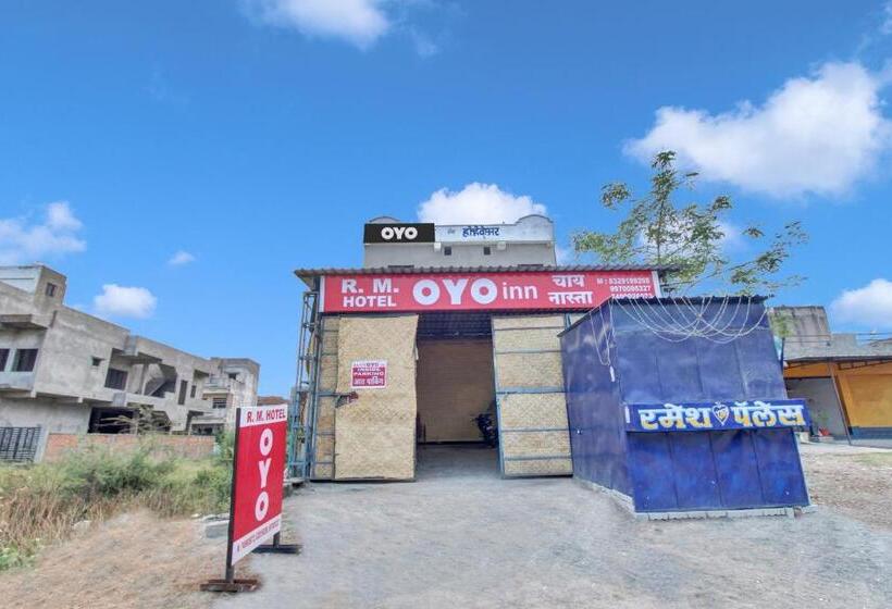 Oyo Flagship 80935 Hotel Rm Inn