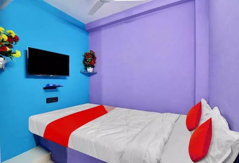Oyo Flagship 80935 Hotel Rm Inn