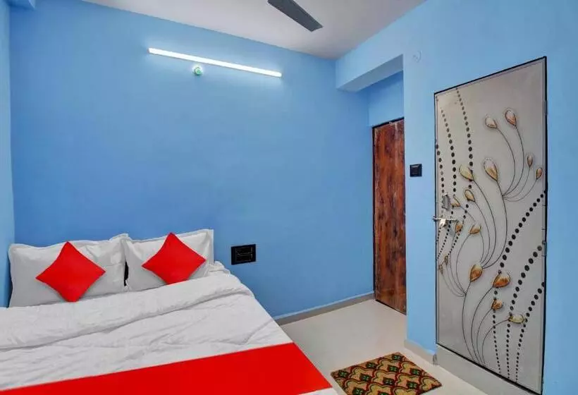 Oyo Flagship 80935 Hotel Rm Inn