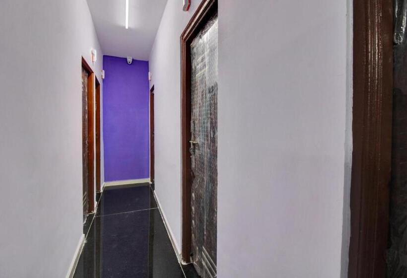 Oyo Flagship 80935 Hotel Rm Inn