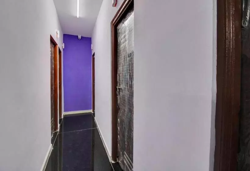 Oyo Flagship 80935 Hotel Rm Inn