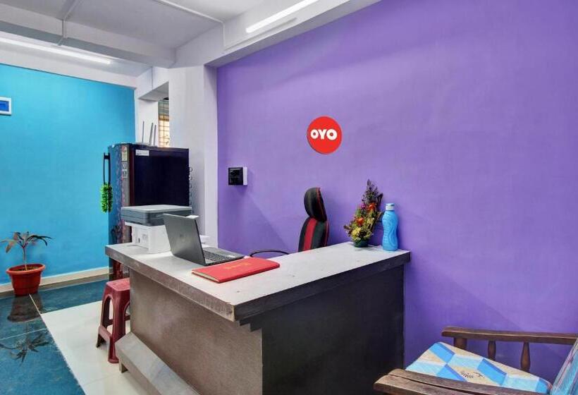 Oyo Flagship 80935 Hotel Rm Inn