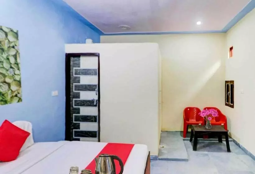 Oyo Flagship 81042 Hotel Royal Inn