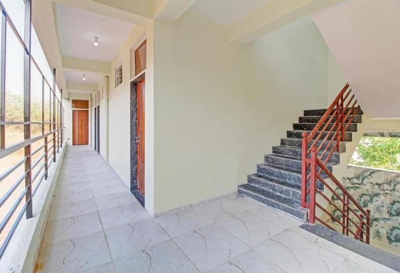 Oyo Hotel Hidden Palace