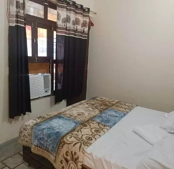 Oyo Hotel Rockland