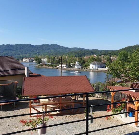 پانسیون Casa Luci&matei