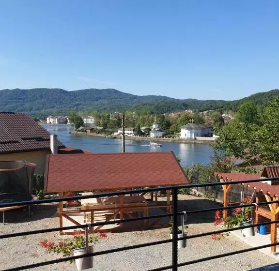 پانسیون Casa Luci&matei