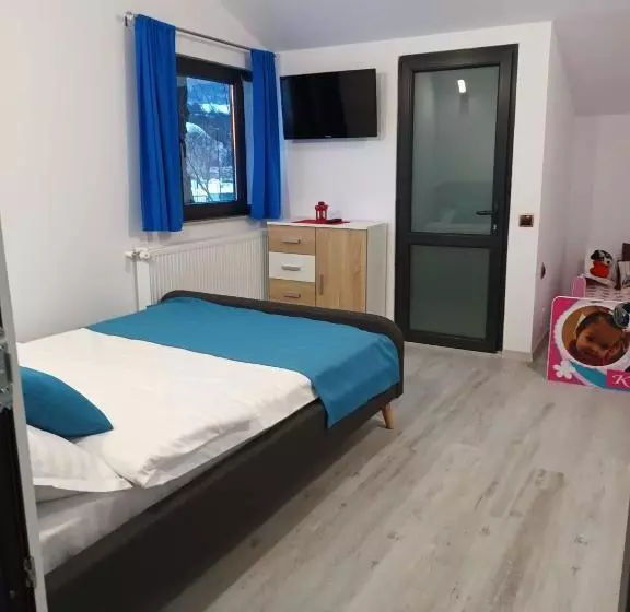 Majatalo Lumea Copiilor Karina&adelin Lupeni