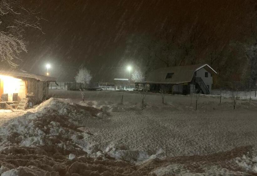 پانسیون Lumea Copiilor Karina&adelin Lupeni