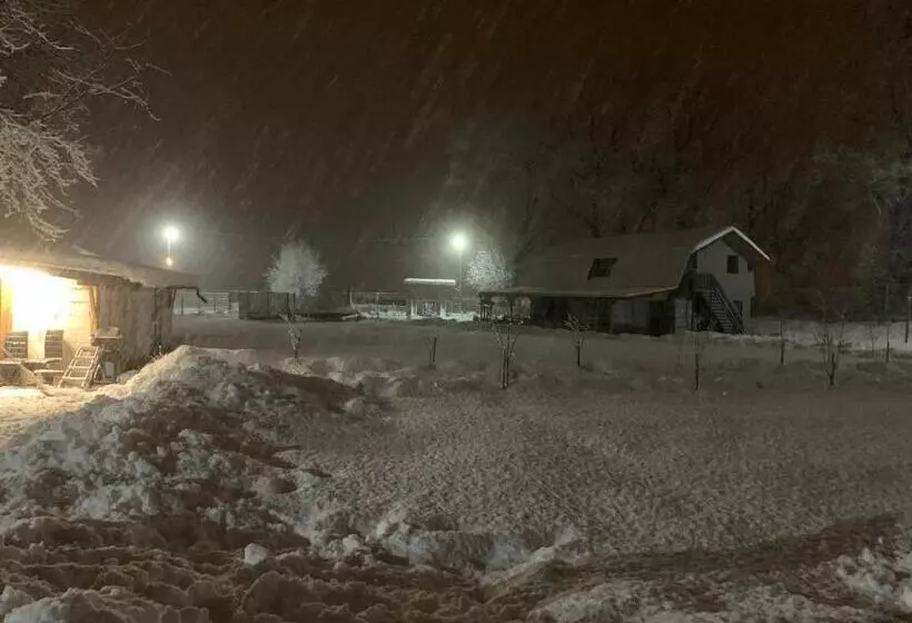 Majatalo Lumea Copiilor Karina&adelin Lupeni