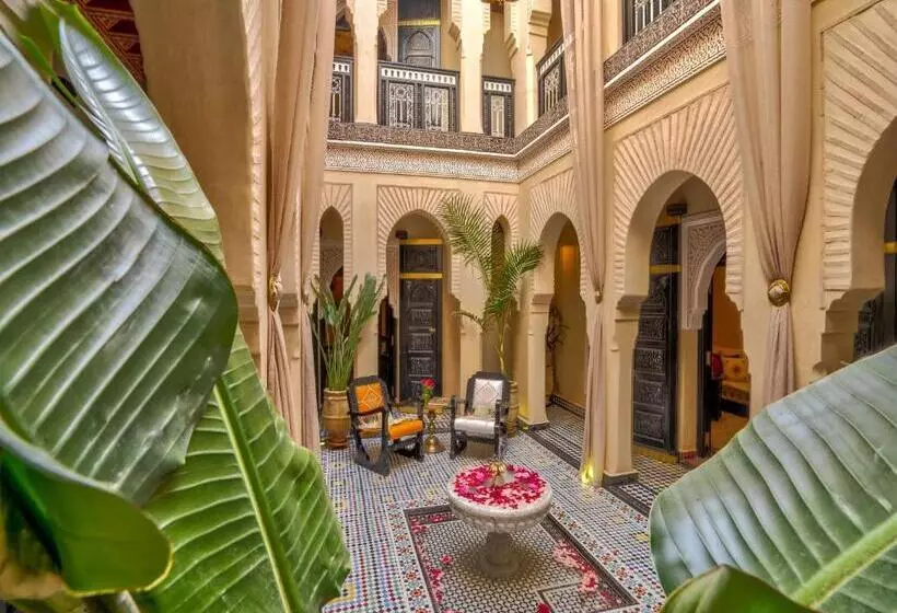 پانسیون Riad Almisk