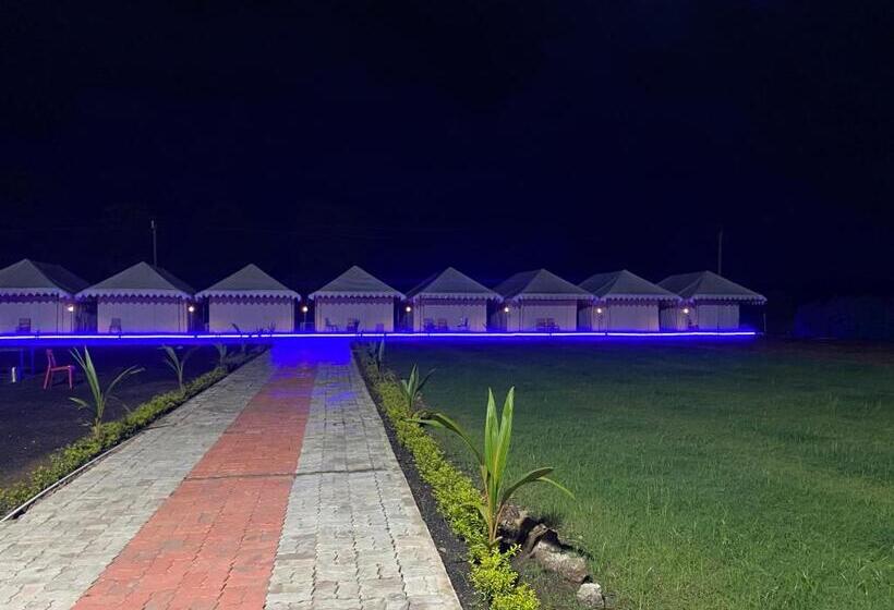 Resort Reva Tent City