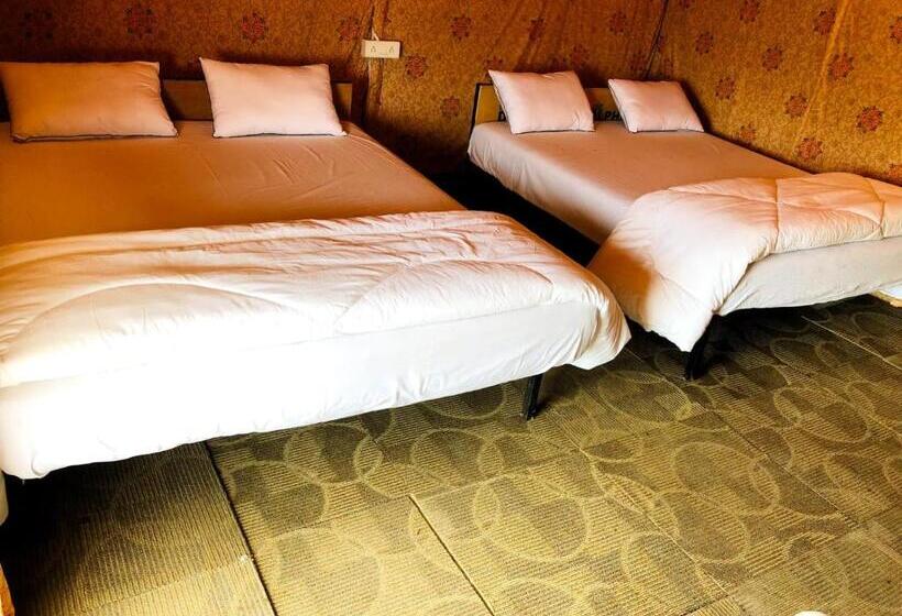 Resort Reva Tent City