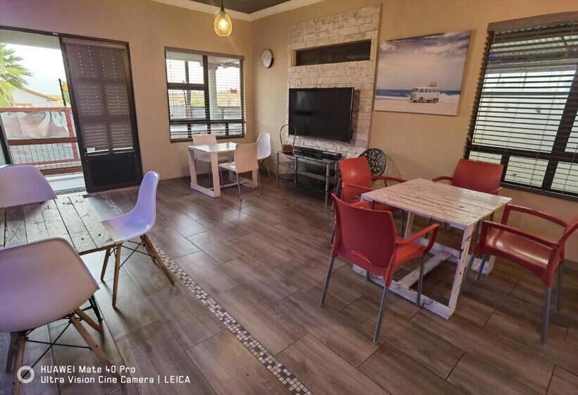 Shazz Bed & Breakfast