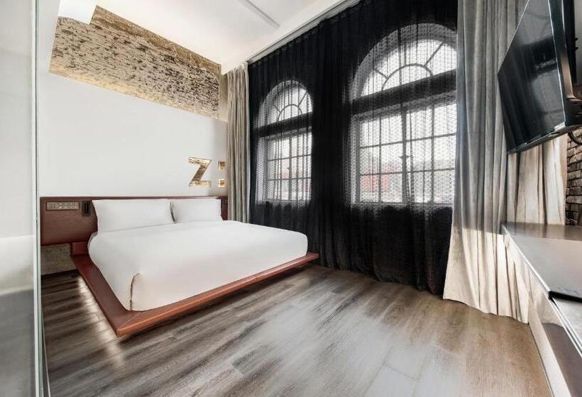 Z Hotel Shanghai Bund Shamei Building