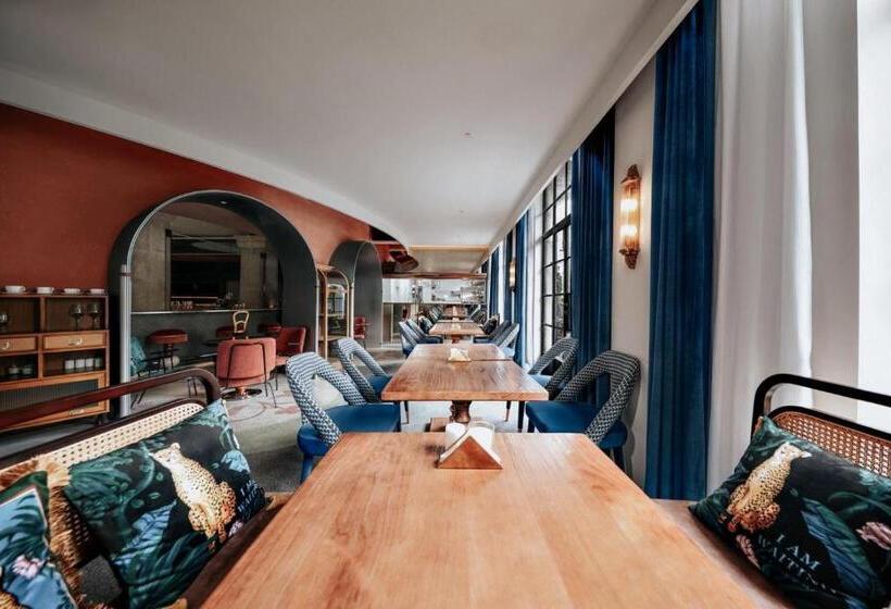 Z Hotel Shanghai Bund Shamei Building