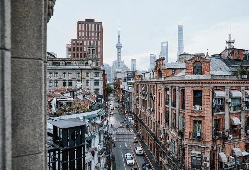 Z Hotel Shanghai Bund Shamei Building