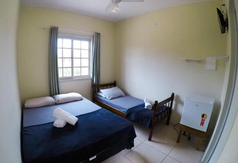 هاستل Porto Pousada