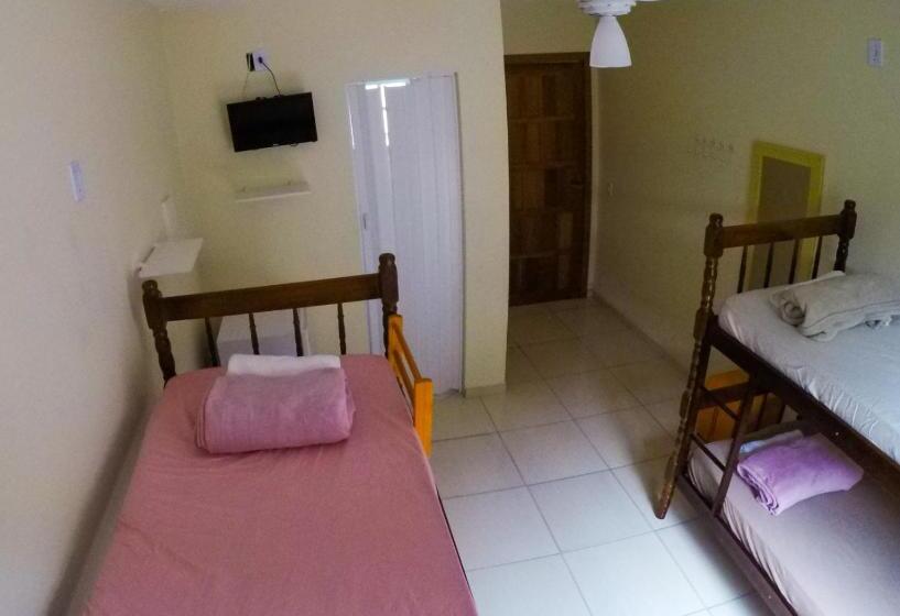 هاستل Porto Pousada