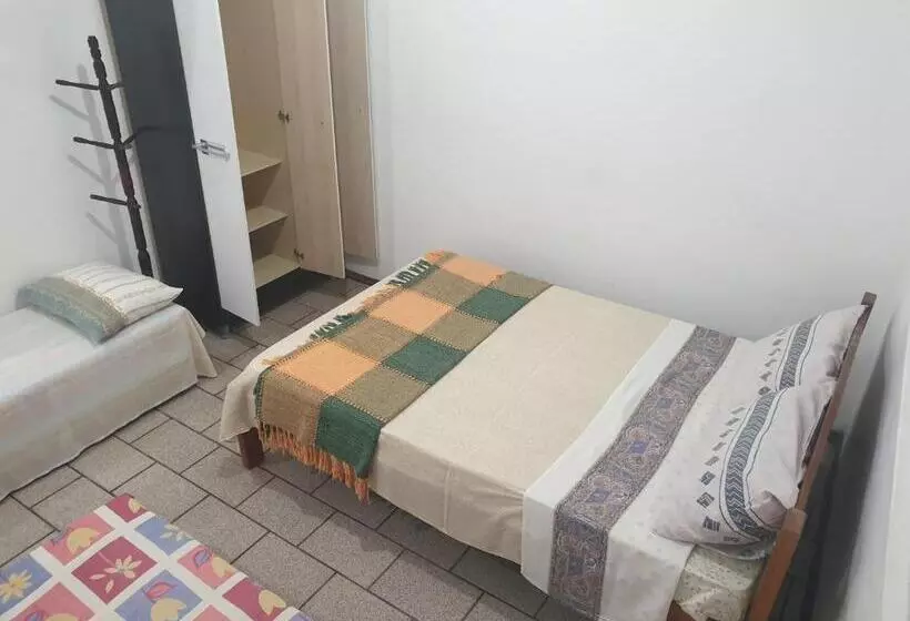 Retkeilymaja Pousada Mar & Sol A 180 M Da Praia