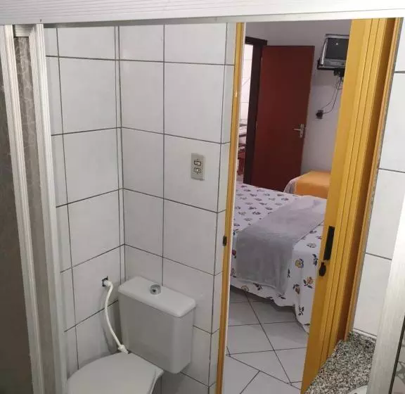 Retkeilymaja Pousada Mar & Sol A 180 M Da Praia