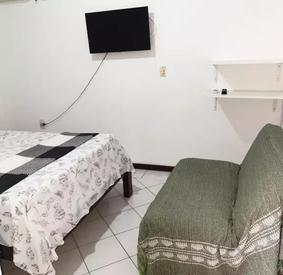 Retkeilymaja Pousada Mar & Sol A 180 M Da Praia