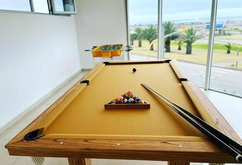 Apart Hotel Ulises   Club De Mar