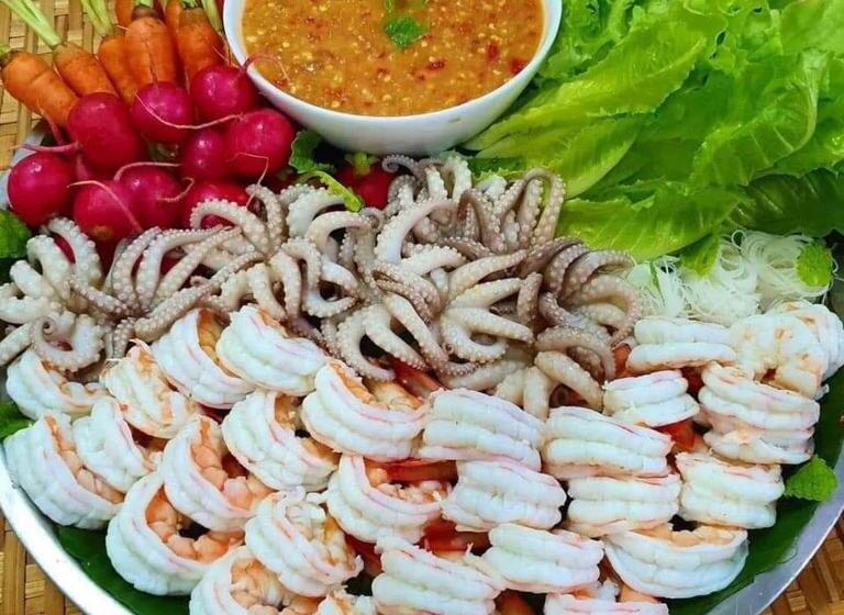 Bouasavan Hotel And Garden