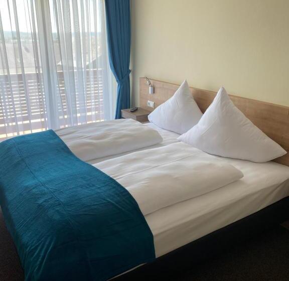 Gasthof Hotel Drei Tannen Altdorf