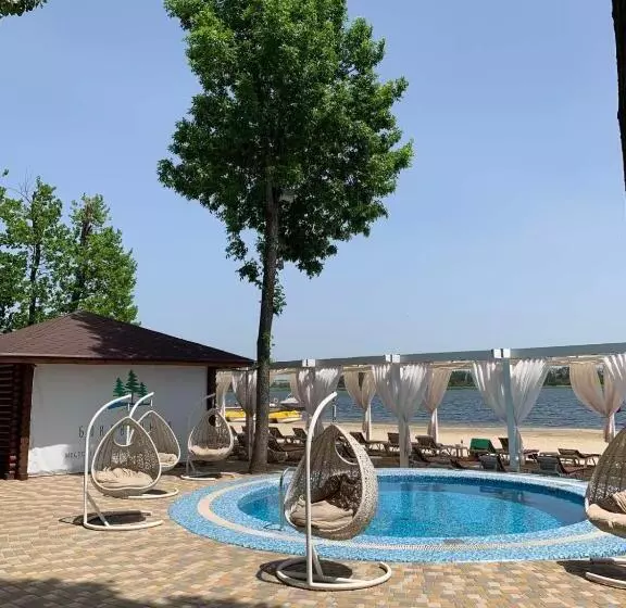 Hotelli загородный комплекс боковенька
