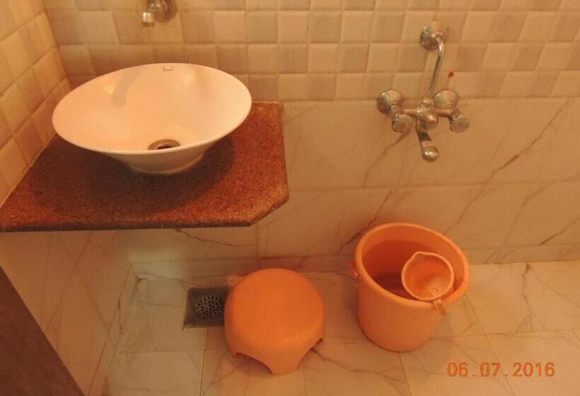 בית מלון כפרי Arsh Inn