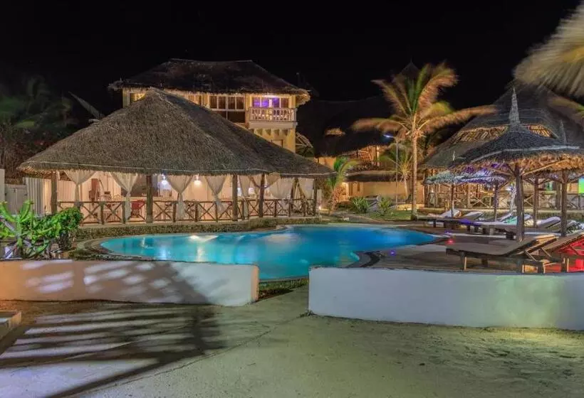 هتل Mawe Zuri Resort