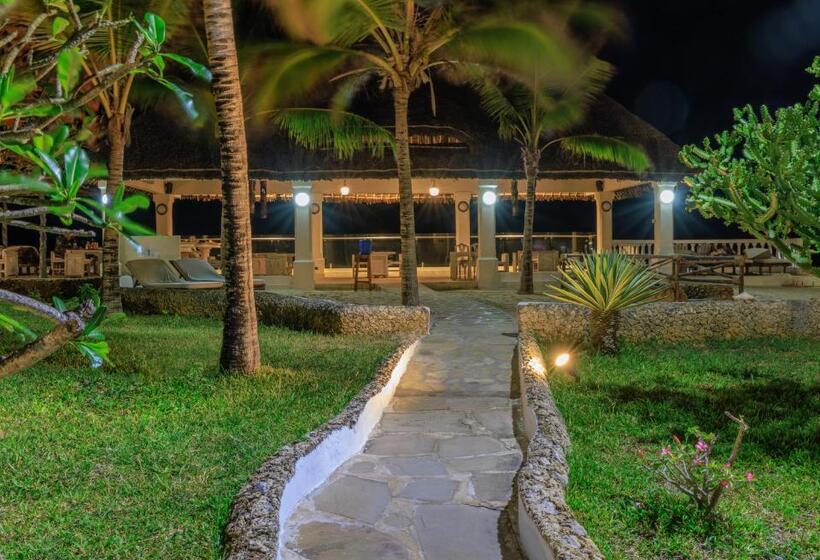 هتل Mawe Zuri Resort