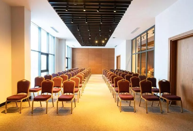 Hotelli Megasaray Mount Erciyes