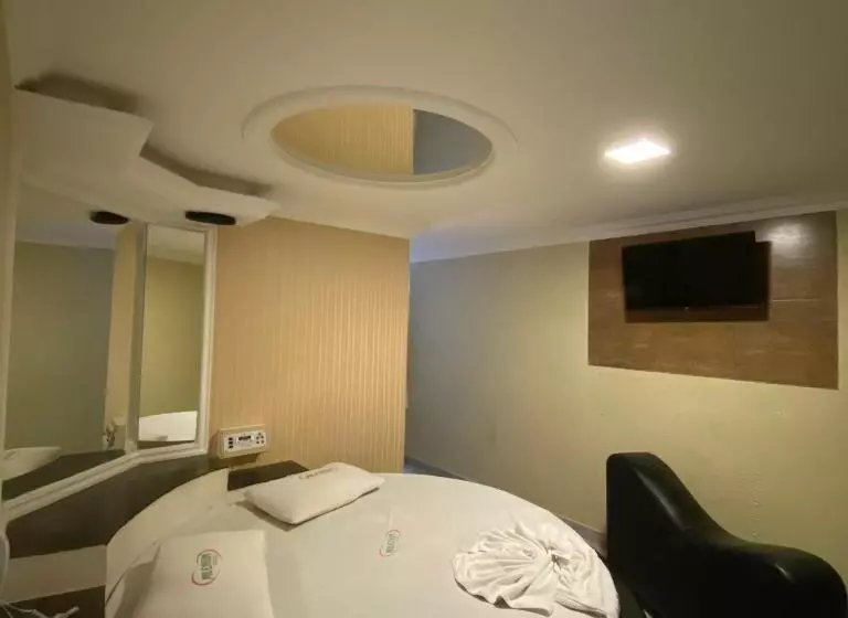 ホテル Milenium Itapuã