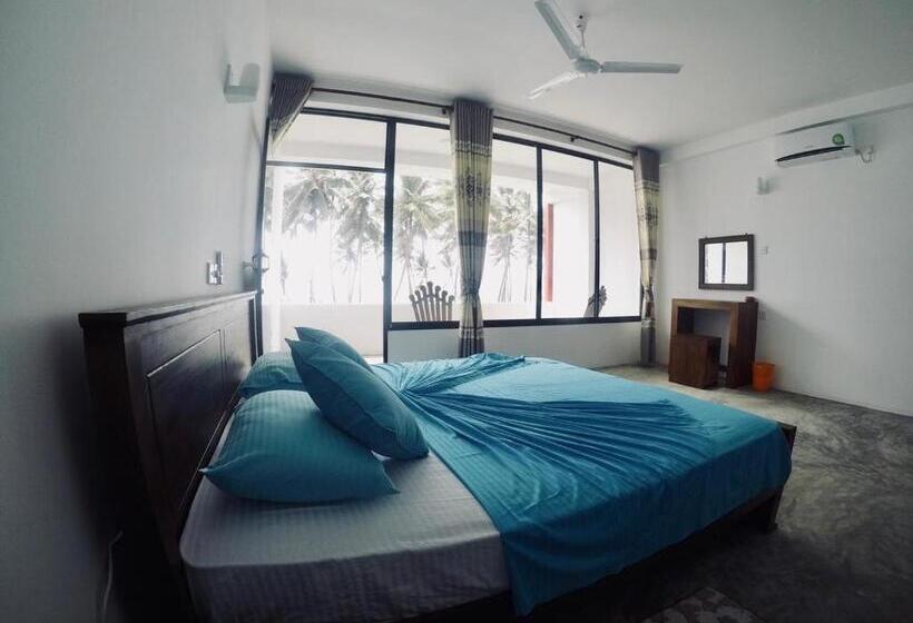 호텔 Moon Bridge Beach Resort