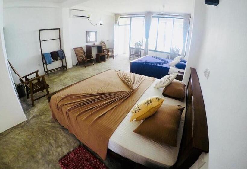 호텔 Moon Bridge Beach Resort